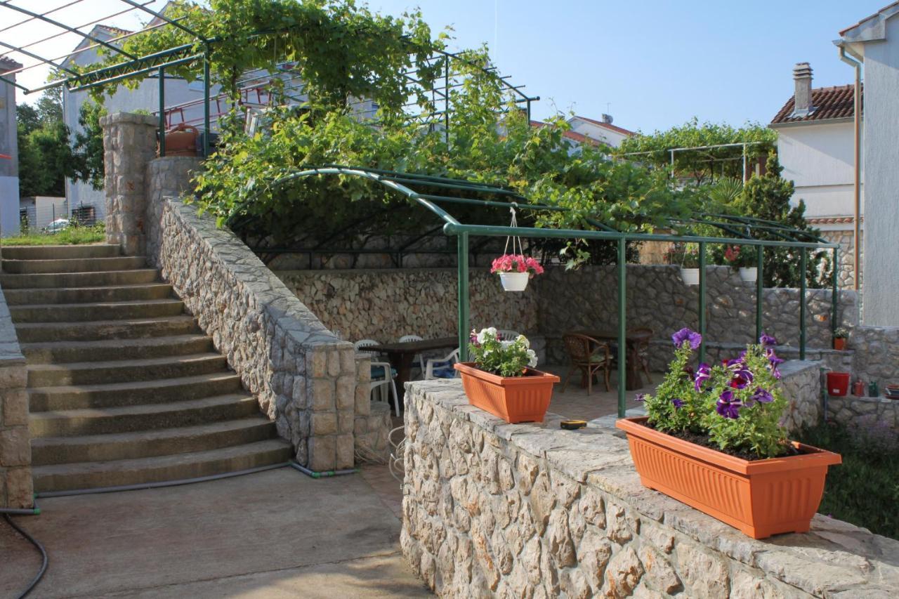 Apartments And Rooms With Parking Space Njivice, Krk - 5458 Luaran gambar