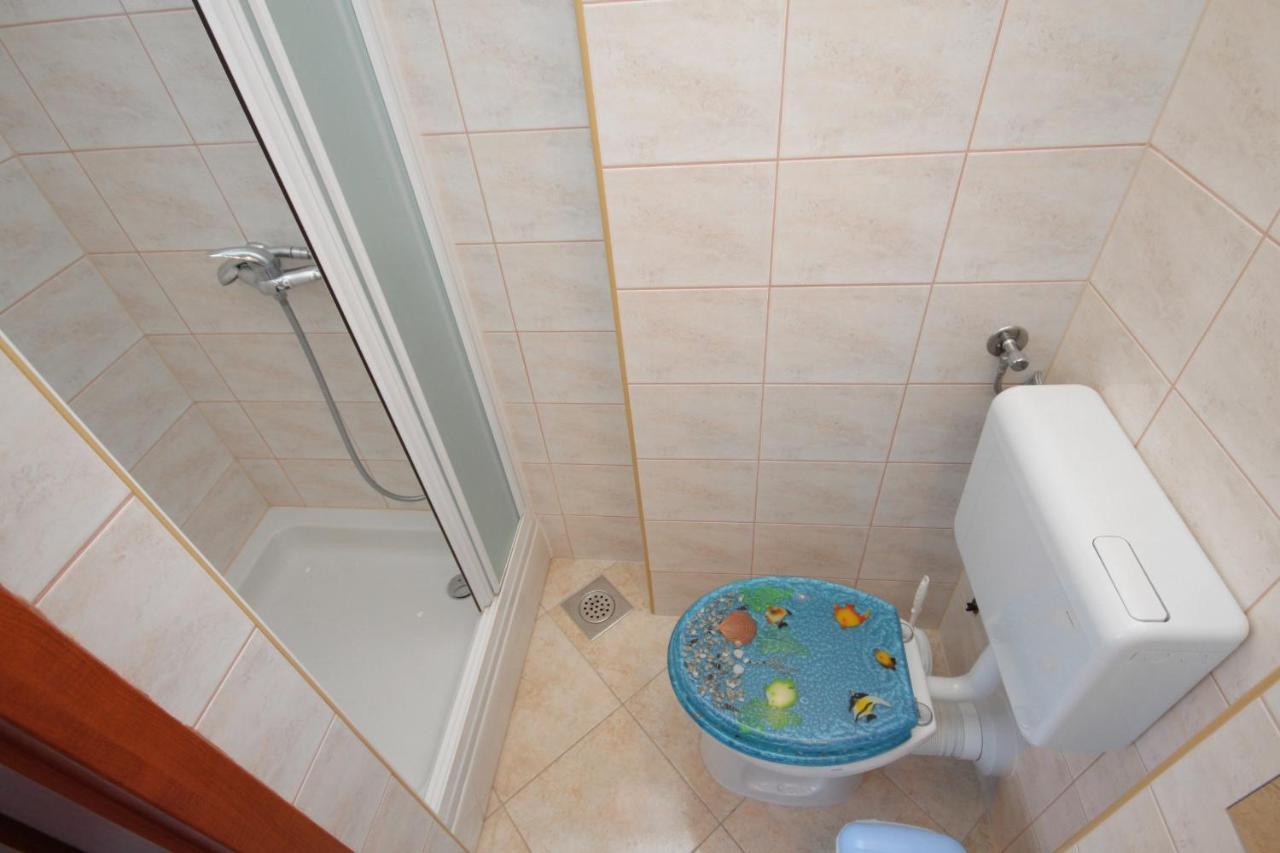 Apartments And Rooms With Parking Space Njivice, Krk - 5458 Luaran gambar