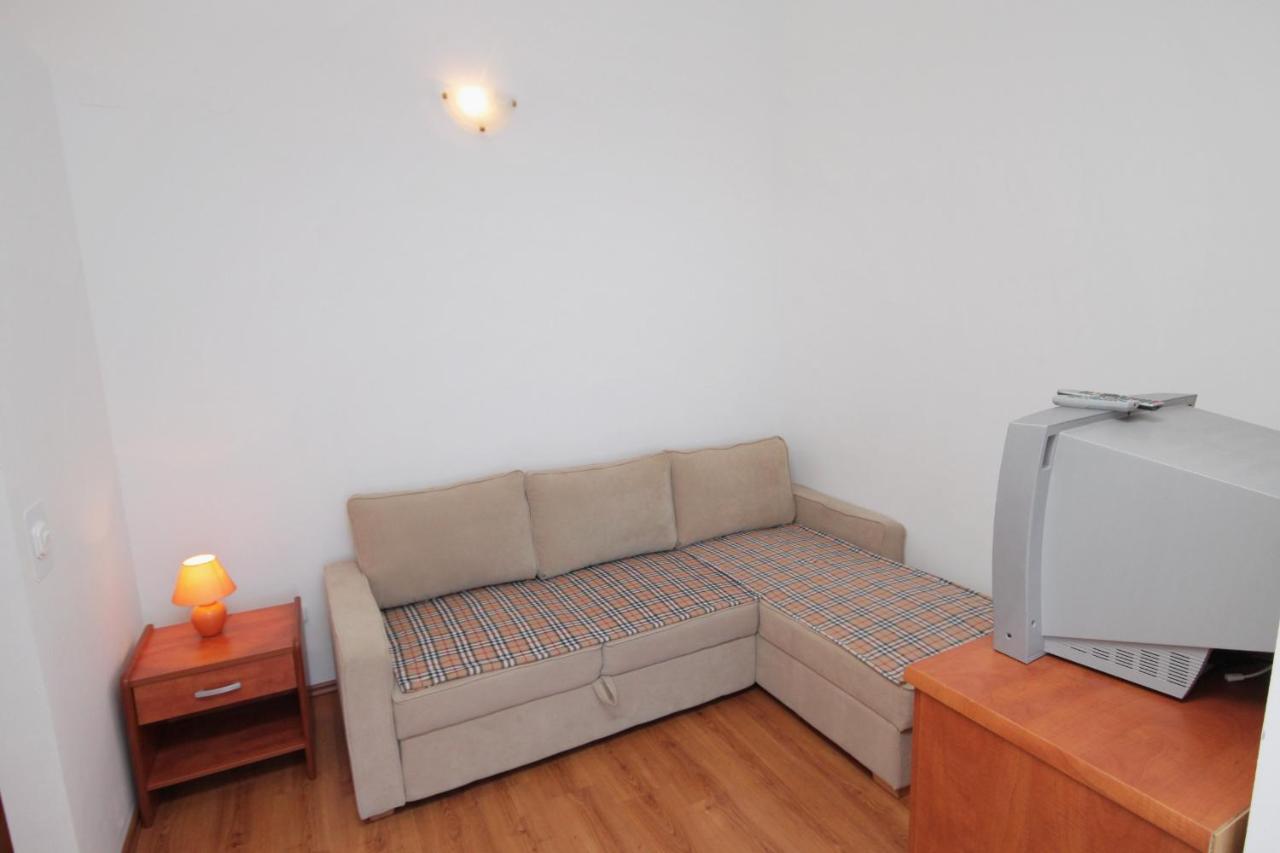 Apartments And Rooms With Parking Space Njivice, Krk - 5458 Luaran gambar